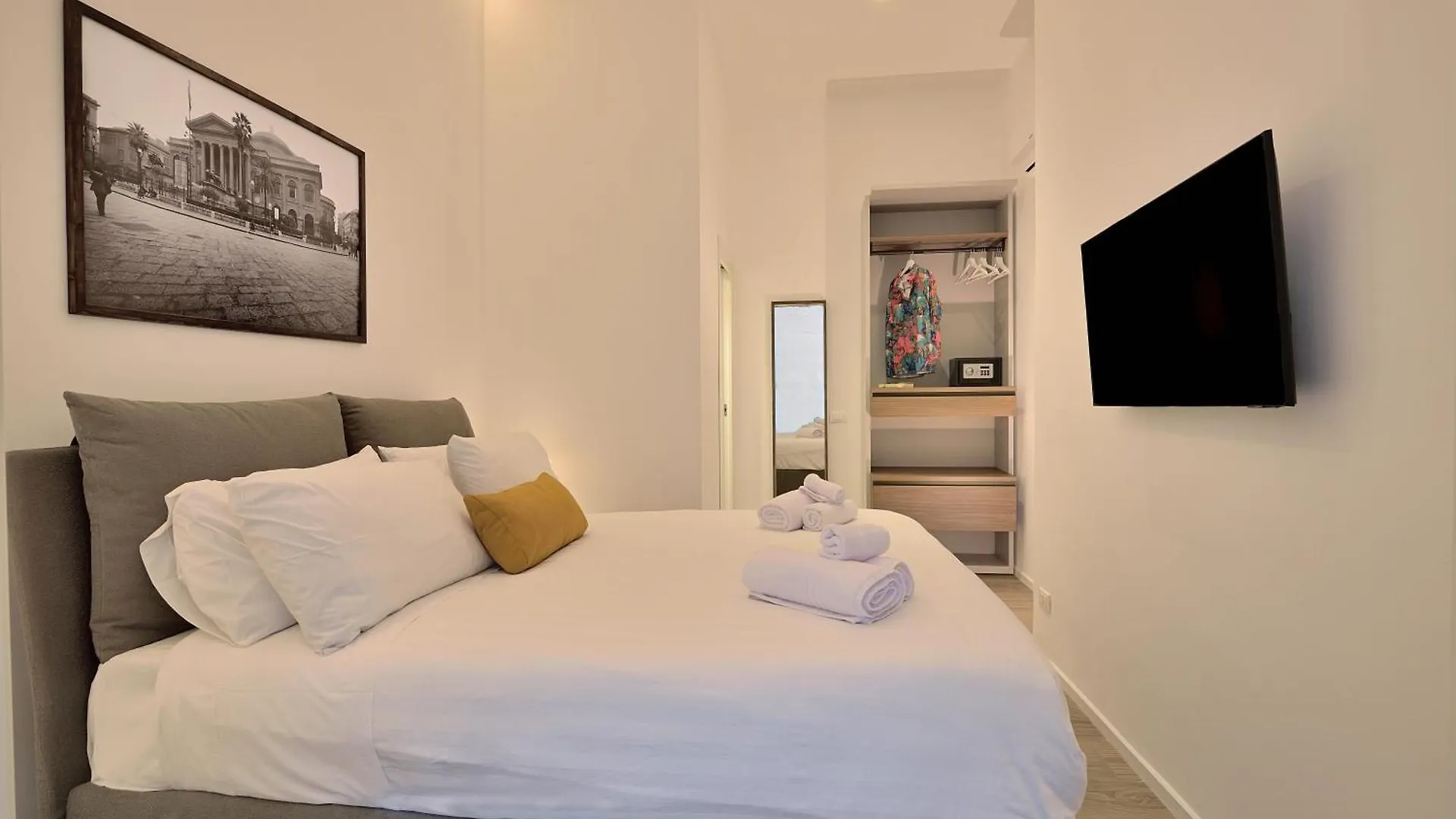 Palazzo Gregorietti Boutique Apartments Palermo